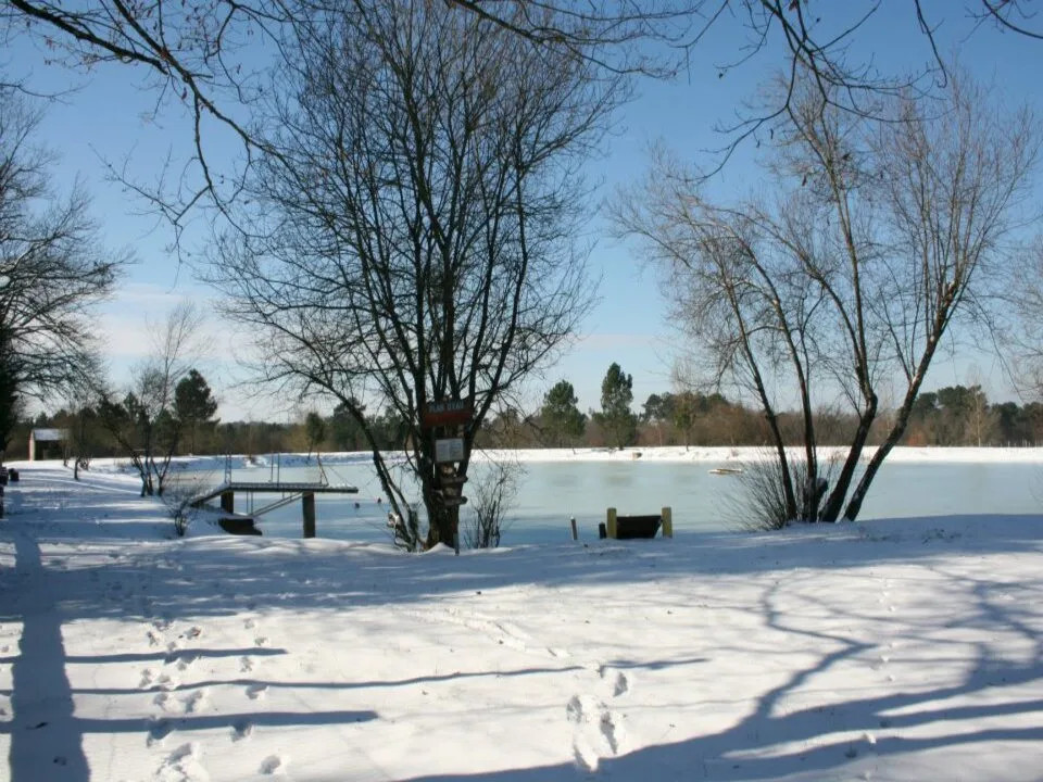 lac-neige-2013 Lac du camping sous la neige