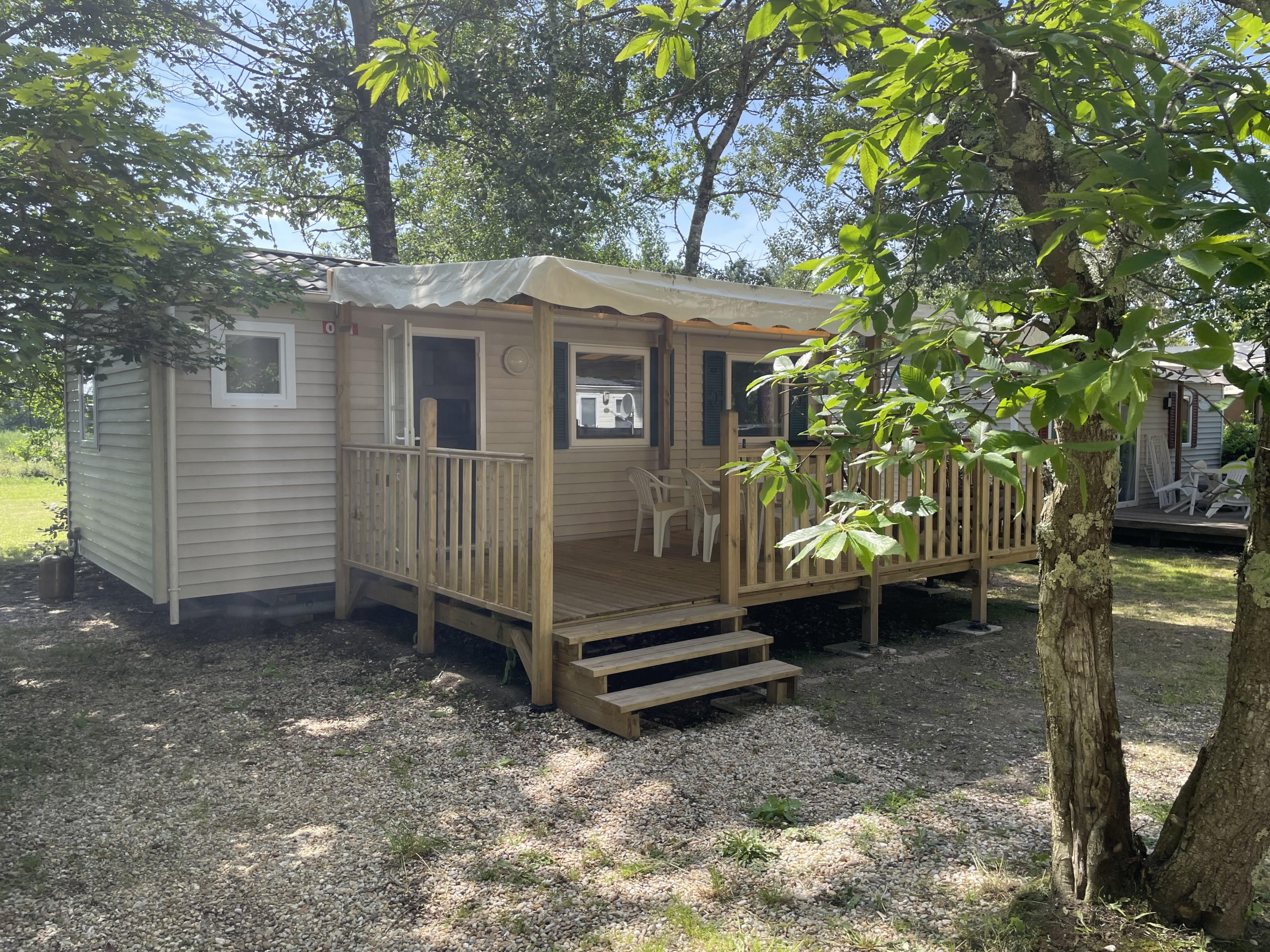 Mobil-home tout confort au Chêne du Lac